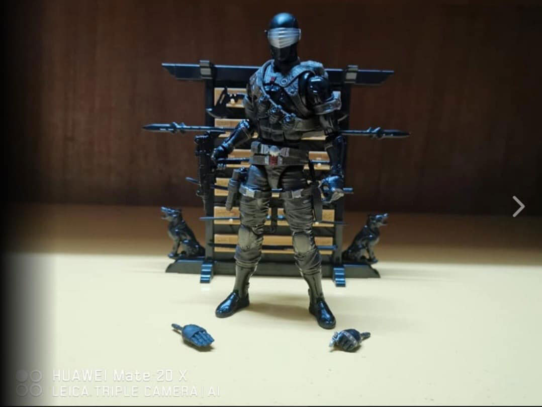 gi-joe-classified-snake-eyes-6-inch-action-figure-out-of-package-2