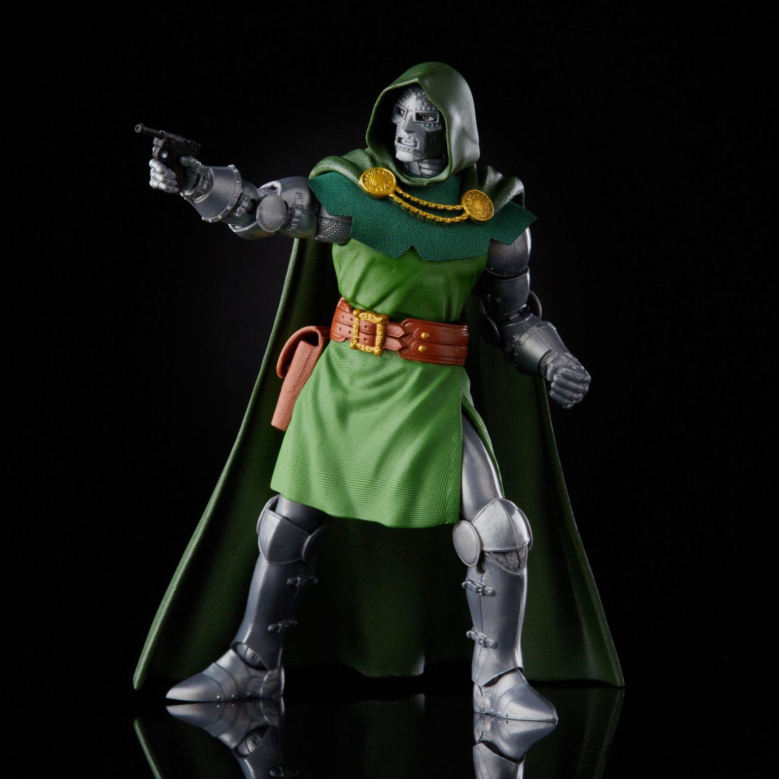 doctor doom hot toys